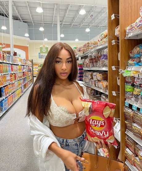 Ashleyroseglam top pornstar photos