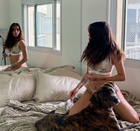 Fernanda Mota Farhat sexy actress picture