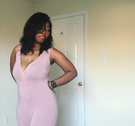 Key Plays pornstar adult images