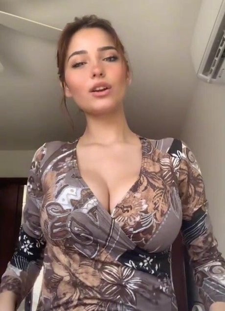 Aviya Danino pornstar hot img