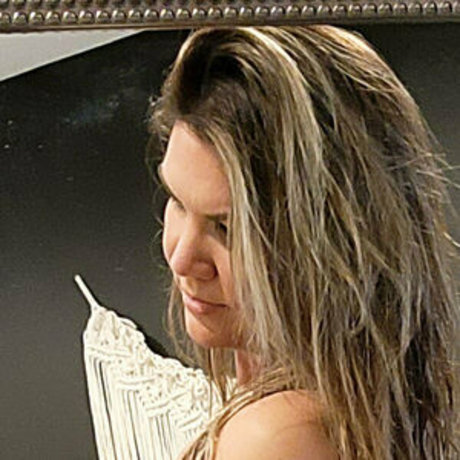 jennyshay nice actress pic