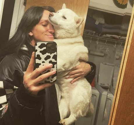 Kris Statlander porn actress picture