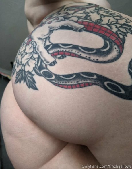 outdoor shower onlyfans beautiful nude archive