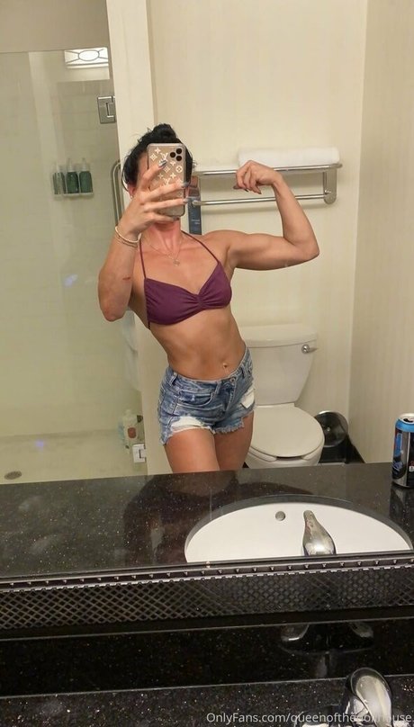 queenofthedollhouse pornstar xxx pictures