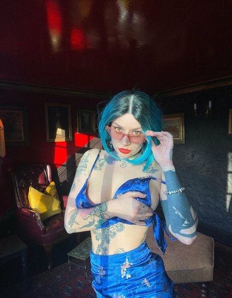 Katsandcrows xxx model gallery