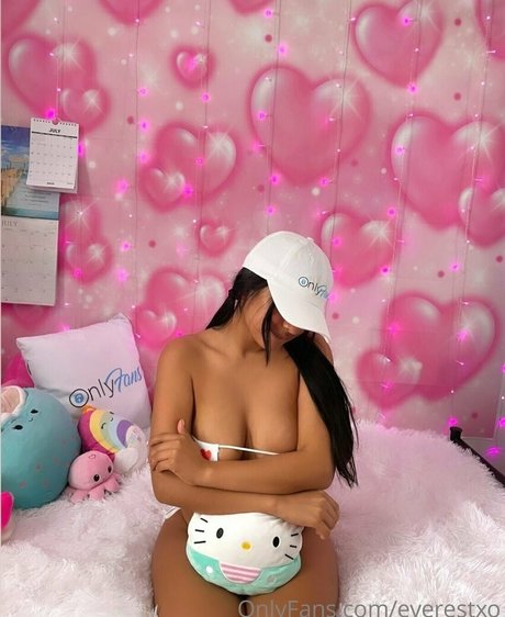 everestxo star pornographic pics