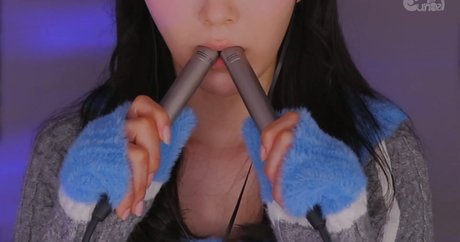 Eunzel ASMR pornstar pretty photos