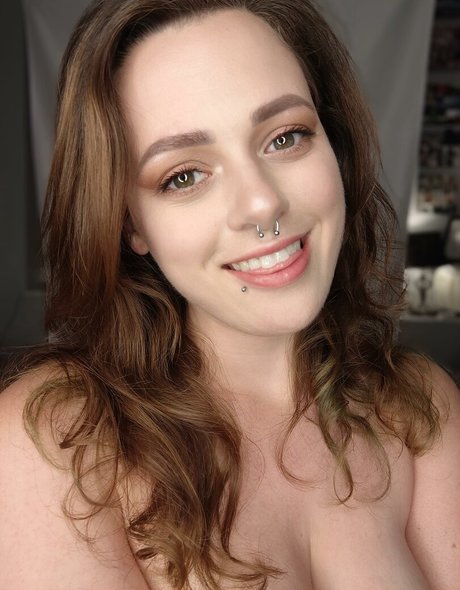 northernfoxx star nude galleries