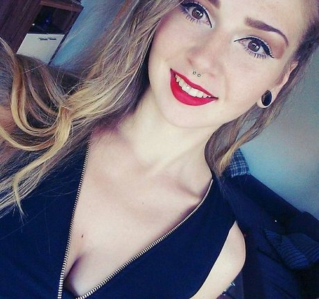 shemale interracial onlyfans beautiful xxx photos