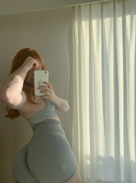 beauty curvy onlyfans art nude image