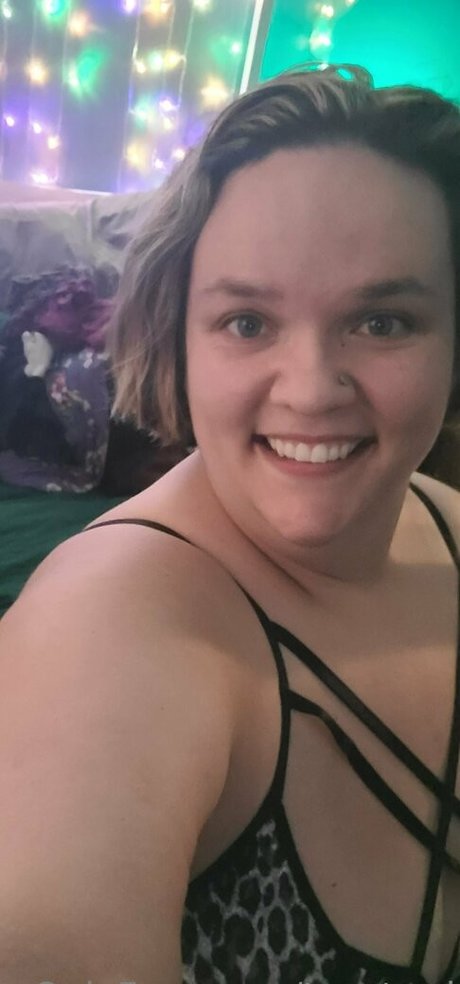 sister nude onlyfans top archive