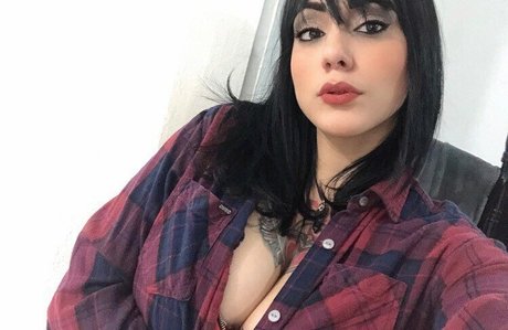 housewife onlyfans art nude pictures