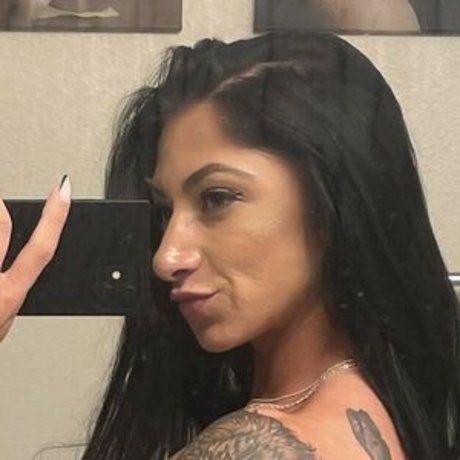 Nathalie Nichols pornstar nude photo