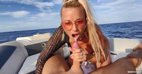 Mia Julia Brueckner star nice galleries