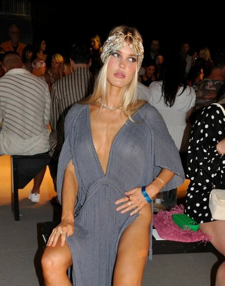 twins onlyfans sexy nudes photos