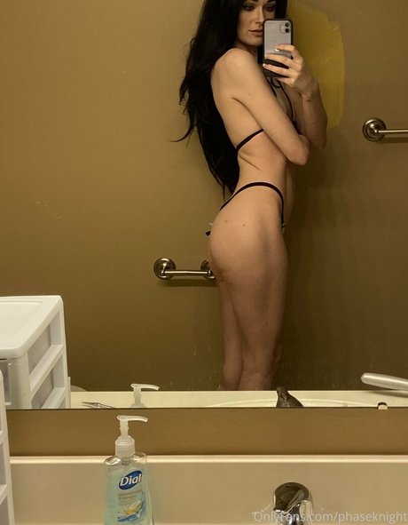 girl on girl onlyfans naked gallery