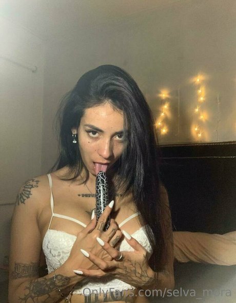 bikini onlyfans beautiful pictures