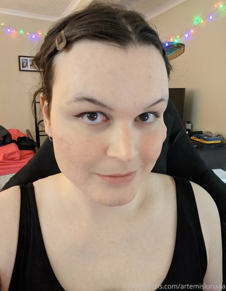 gamer onlyfans beautiful pic