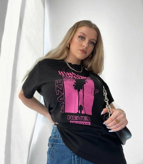 Amber Rose Brightman beautiful pornstar galleries