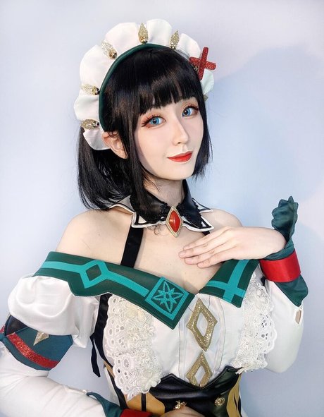 flat chested onlyfans sexy naked photo