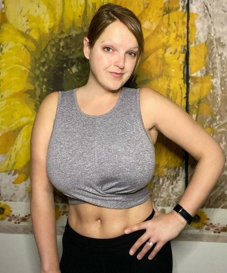beauty curvy onlyfans xxx galleries