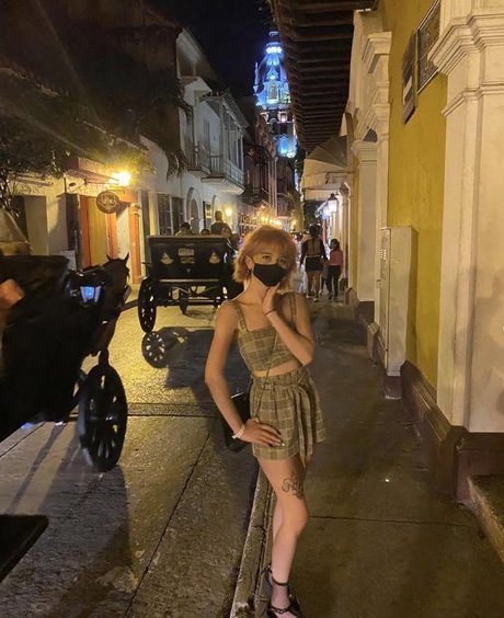 Stephymoon free pornstar photo