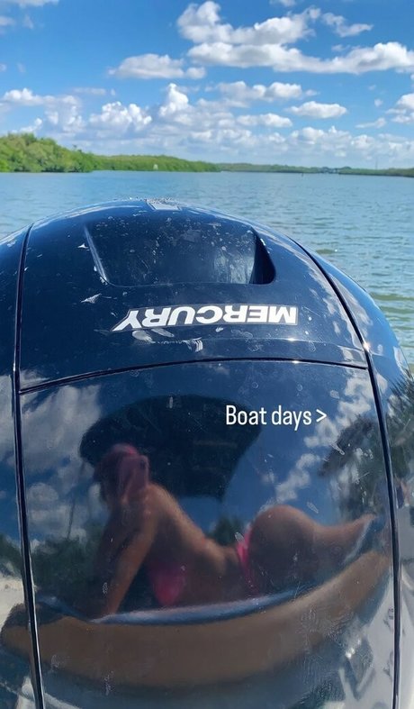 small dick shemale onlyfans free sex gallery