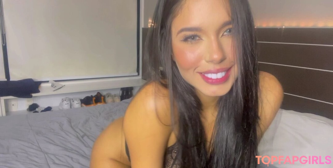 asian girlfriend onlyfans nice photo