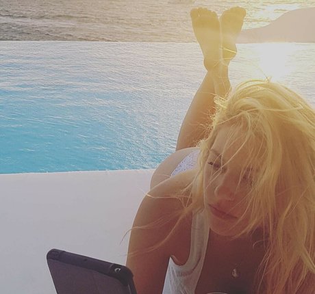 armpit licking onlyfans naked archive