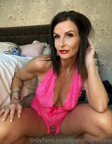 light onlyfans art naked pic