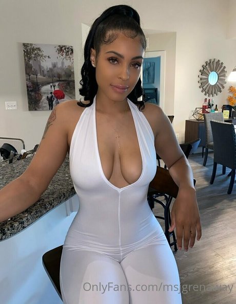 Jasmine Grenaway nude thumbnail