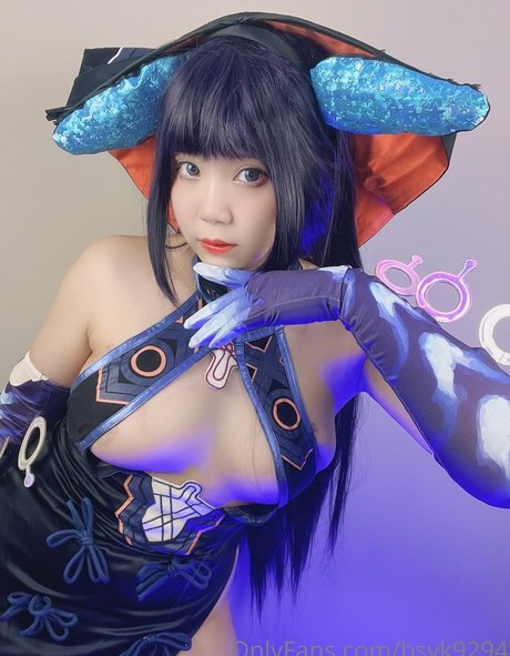 outdoor shower onlyfans pornos archive