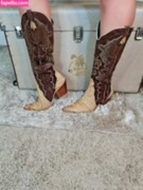 big tits mature onlyfans hd gallery