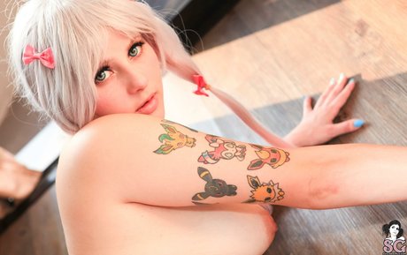 Momokoplay model hot picture