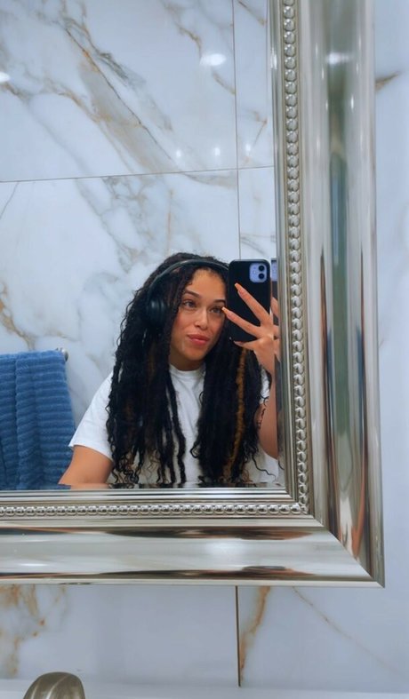 gay onlyfans hot images