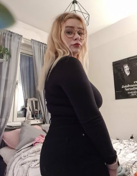 glitterbabeprincess model hd image