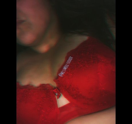 begformolly nudes model galleries