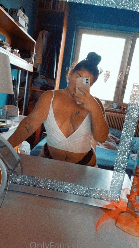 diianaa x3 sexy actress picture