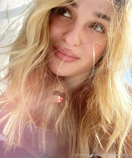 outdoor shower onlyfans hot xxx photo