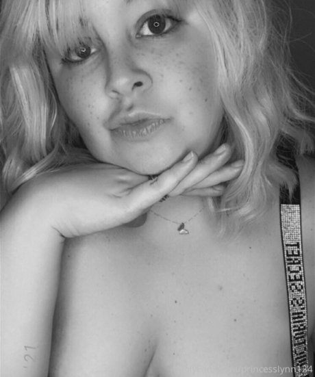 chubbyxcutiex nude model picture
