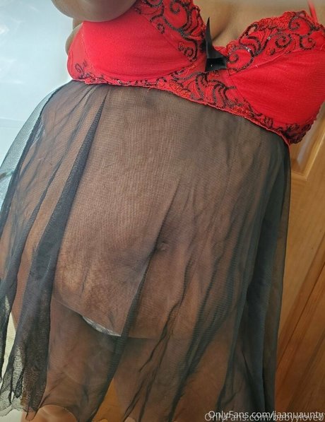 jaanuaunty nice model pics