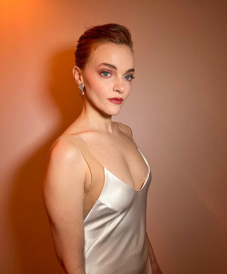 Madeline Brewer star top pics