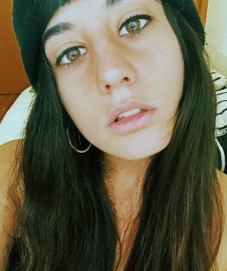 Raquel Tamborino star exclusive pic