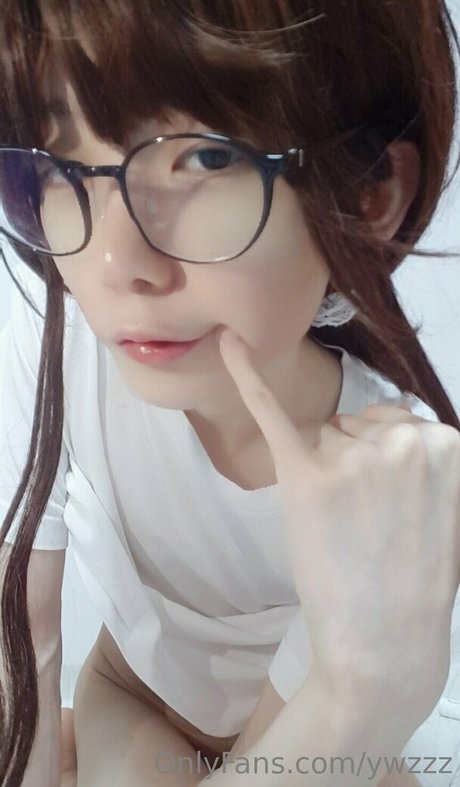 ywzzz sex actress picture