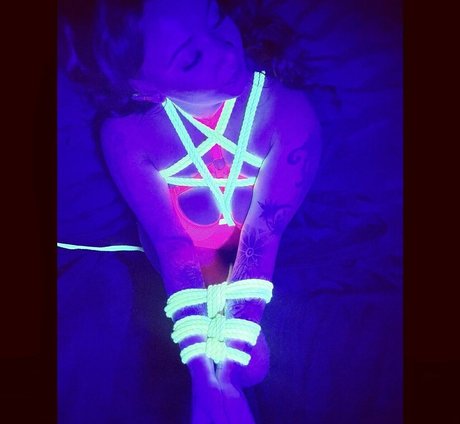 Kittyxxxglitter best star images