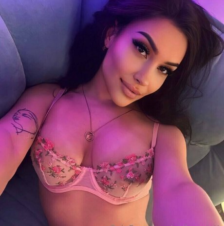 evilscarlett pornstar erotic archive