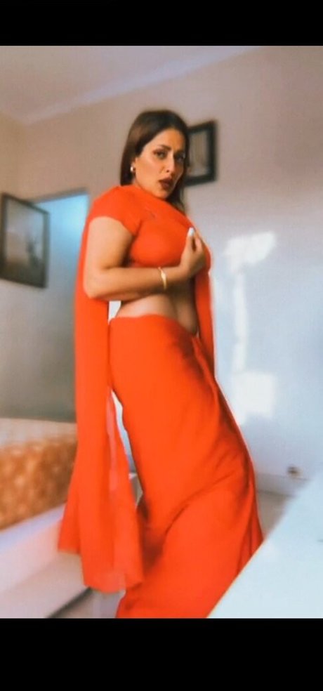 Desi Viral Collection model porn pic