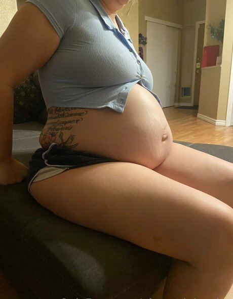 female asian onlyfans xxx pic