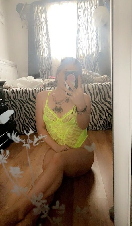 serenitysapphire808 star nudes picture