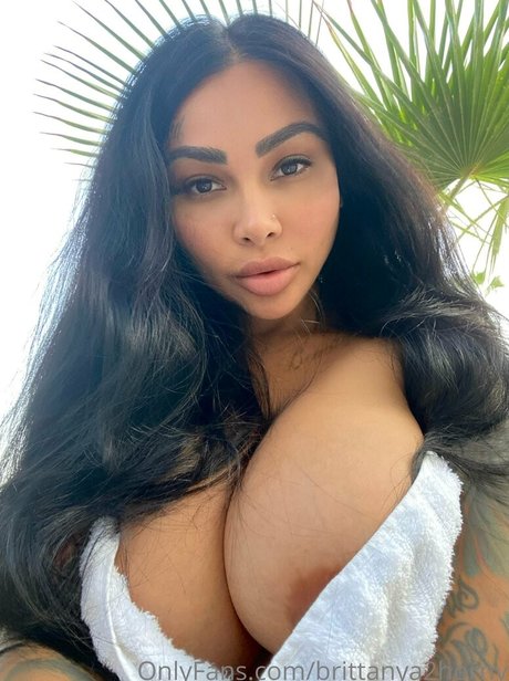 older onlyfans hot nude galleries